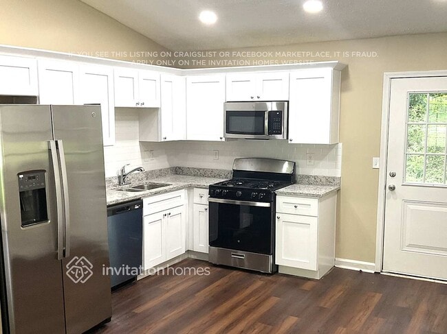 Building Photo - 1806 Oriole Trail