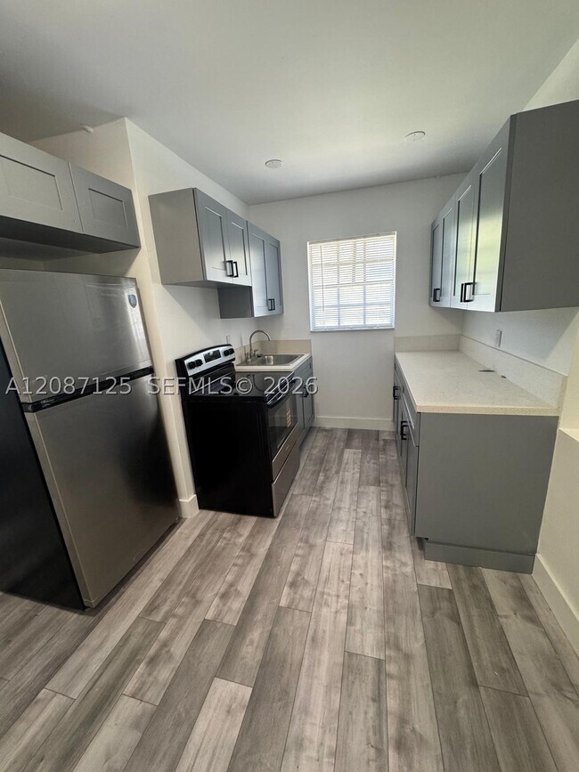 Foto del edificio - 2210 NW N River Dr