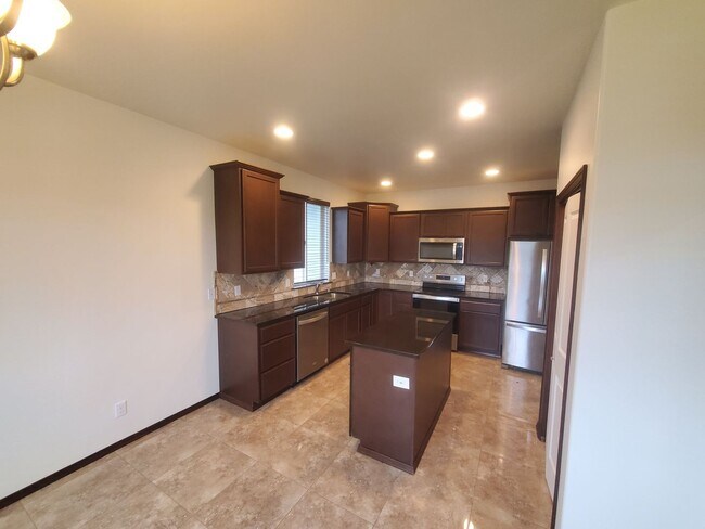 Building Photo - MLS#286994 New carpet and fresh paint insi...