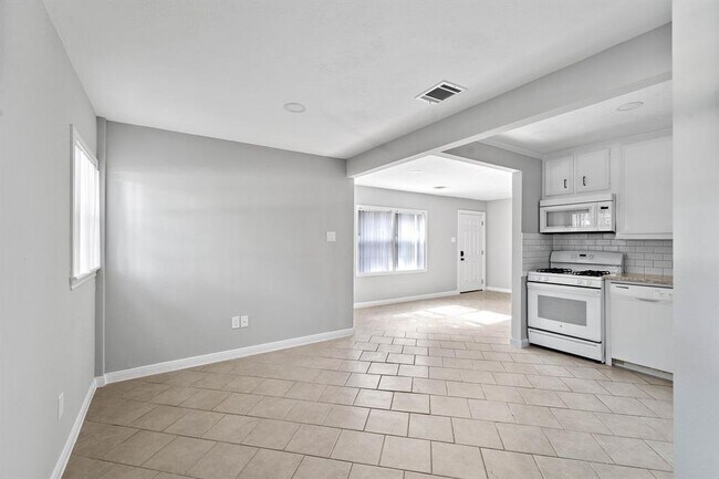 Foto del edificio - 234 W 27th St