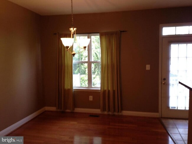 Foto del edificio - 2207 Kimball Pl