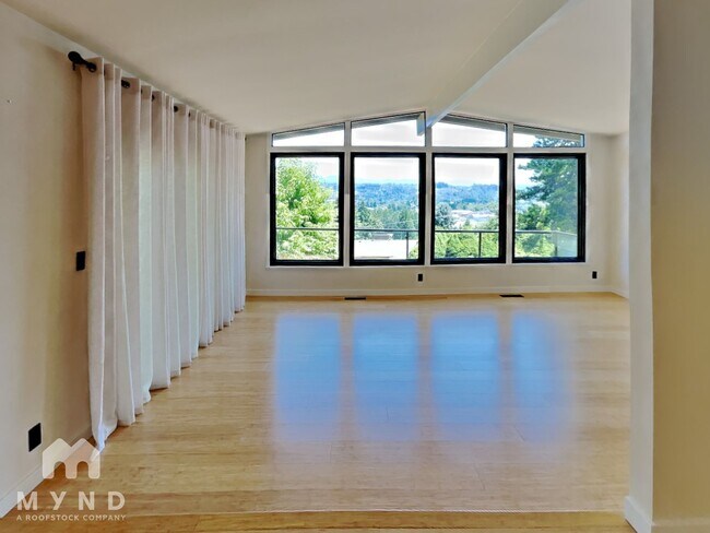 Foto del edificio - 413 Stevens Ave NW