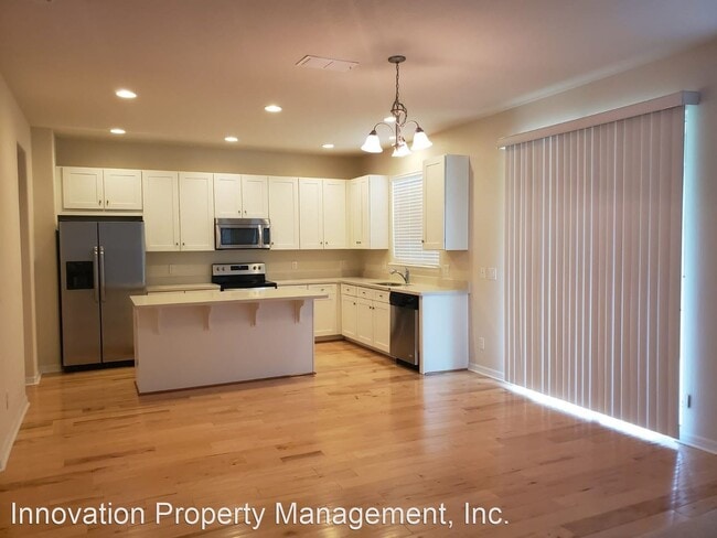 Building Photo - 5 br, 2.5 bath House - 5201 Dove Tree St