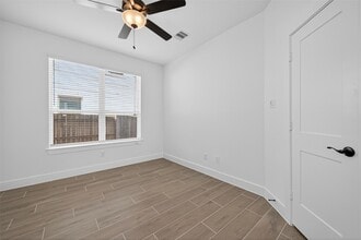 Building Photo - 13085 Brookwood Bnd Ln