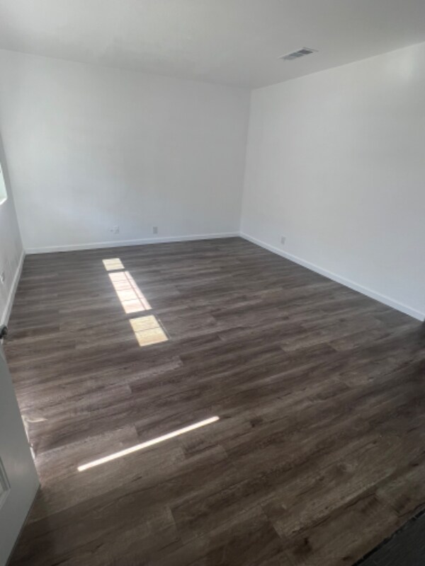 Building Photo - 455 Moser Ave
