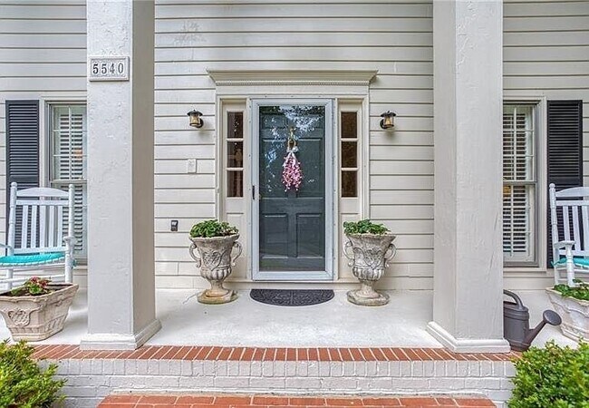 Foto del edificio - 5540 Windy Ridge Dr NE