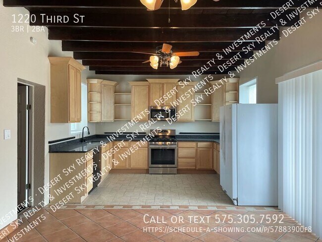 Building Photo - 1220 Third St-