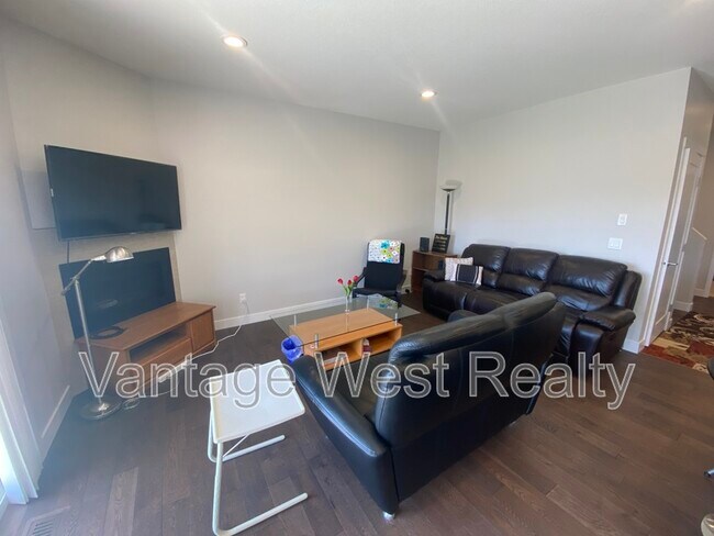 Photo du bâtiment - 3075-3075 Vint Rd