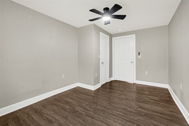 Building Photo - 7515 Laredo St