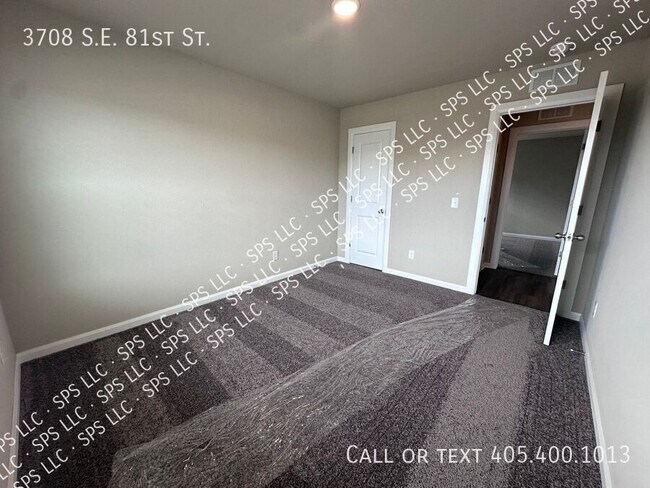 Foto del edificio - 3708 SE 81st St