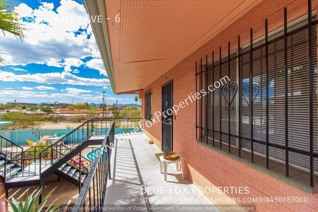 Building Photo - 1031 N Holly Ave #6
