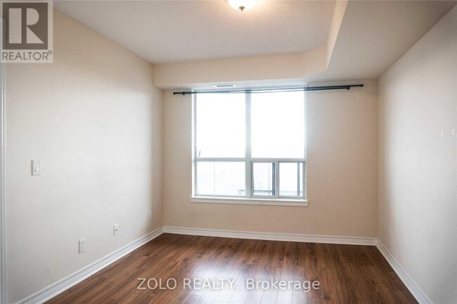 Building Photo - 7-1507 N Park Rd