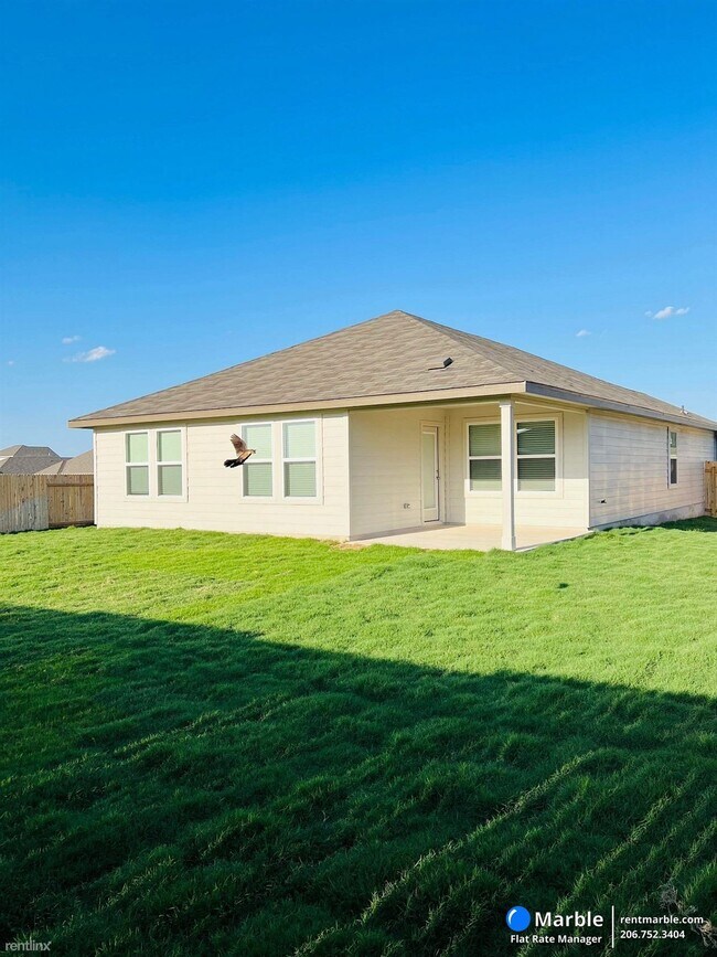 Foto del edificio - 3 br, 2 bath House - 117 Contrada Grace Ln