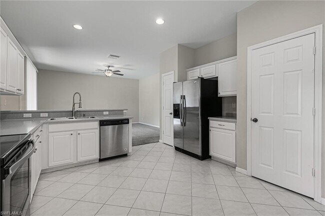Building Photo - 8986 Falcon Pointe Loop