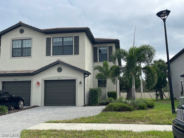 Foto principal - 14111 Pine Lodge Ln