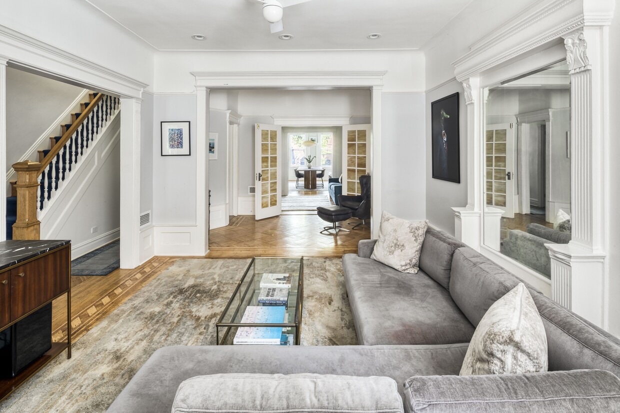 Primary Photo - Restored Single Family Row House