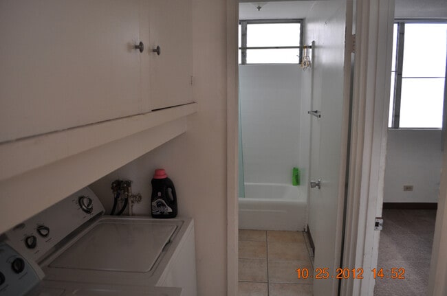 Building Photo - 1655 Kanunu St