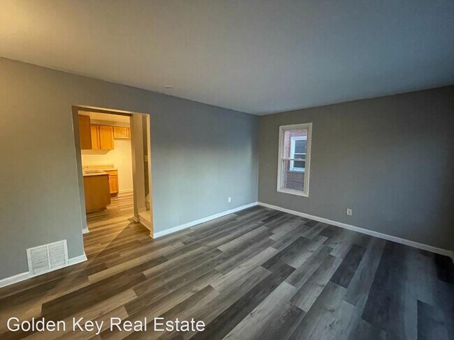 Foto del edificio - 3 br, 1 bath House - 20090 Lahser Rd