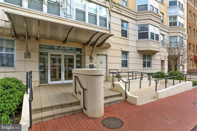 Foto del edificio - 1111 11th St NW