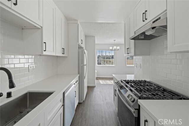 Foto del edificio - 6938 Coldwater Canyon Ave