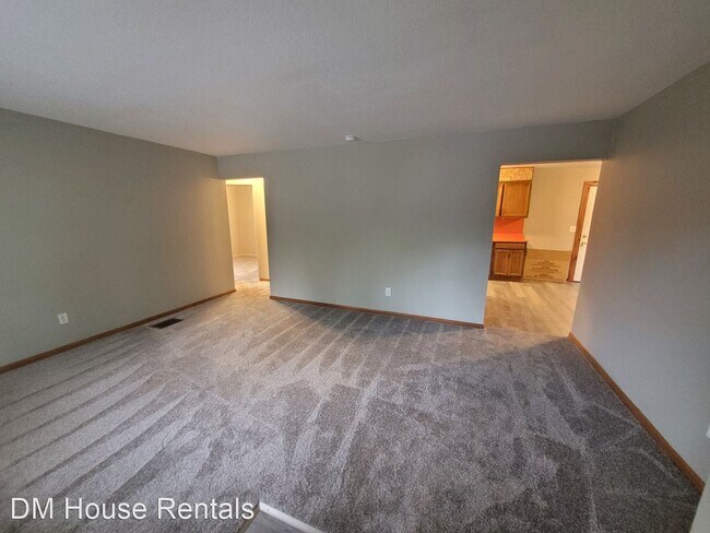 Foto del edificio - 4 br, 1 bath House - 7503 SW 17th Street