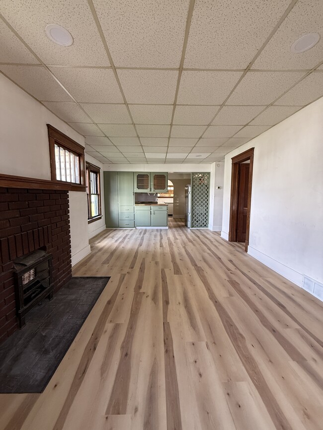 Foto del edificio - 2232 Youngstown Rd SE