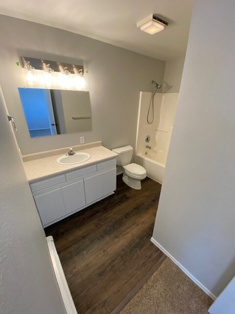 Foto del edificio - 1714 Euclid Ave