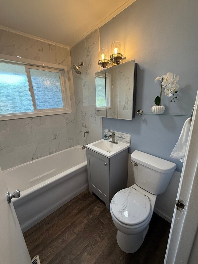 Building Photo - 16939 Jodave Ave