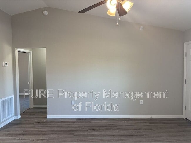 Building Photo - 13729 SW 61st Cir