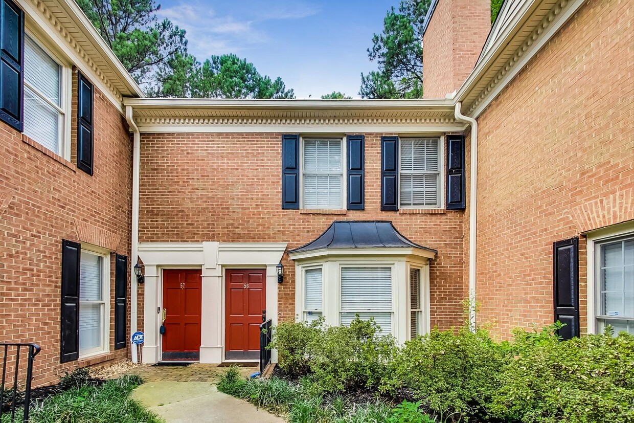 Primary Photo - Eco Friendly Townhouse in Sandy Springs