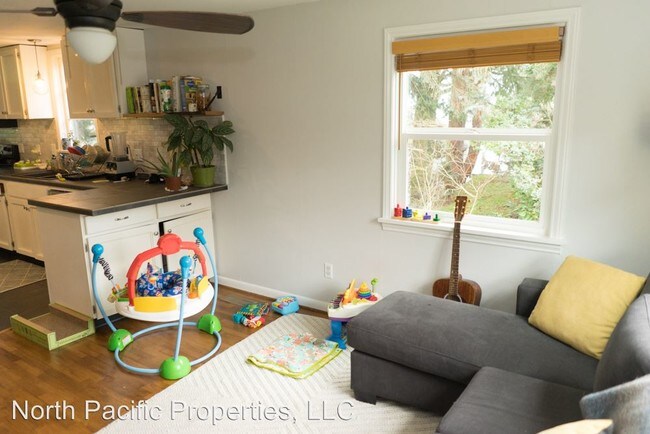 Foto del edificio - 1654 NE 86th St