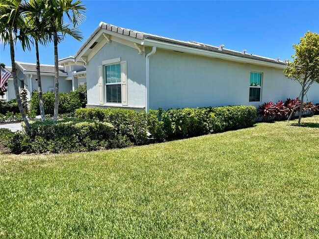 Foto del edificio - 14492 Highland Center Way