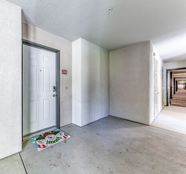 Building Photo - COMING SOON! Resort Style 2BR Condo with F...