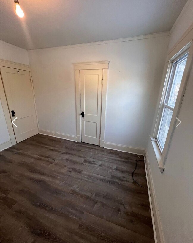 Foto del edificio - 9509 Parkview Ave