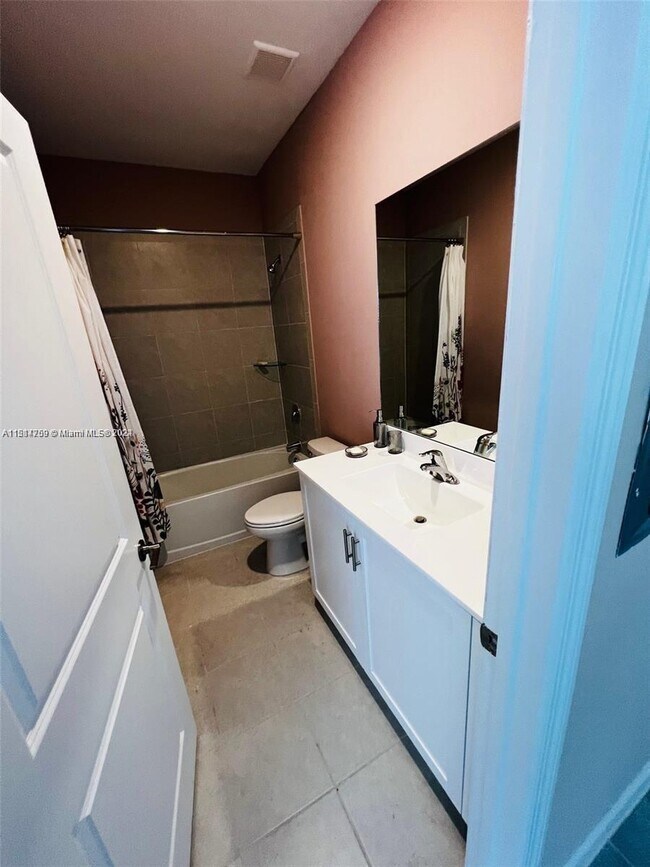 Foto del edificio - 14817 SW 183rd Terrace