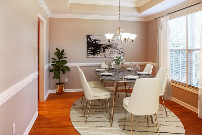 Foto del edificio - 2211 Stony Bottom Dr