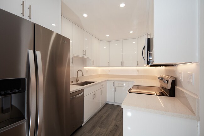 Building Photo - 1524 12th St