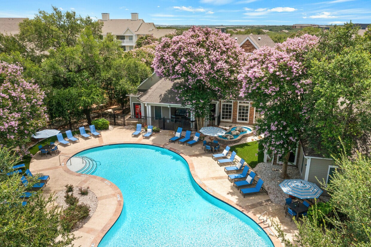 Foto principal - The Lodge At Westover Hills