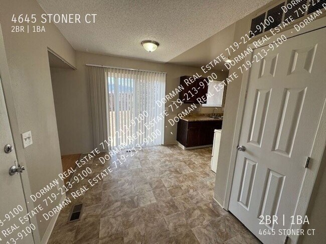 Foto del edificio - 4645 Stoner Ct