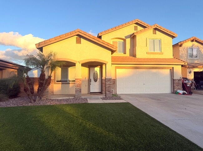 Building Photo - 30454 Silver Hawk Dr