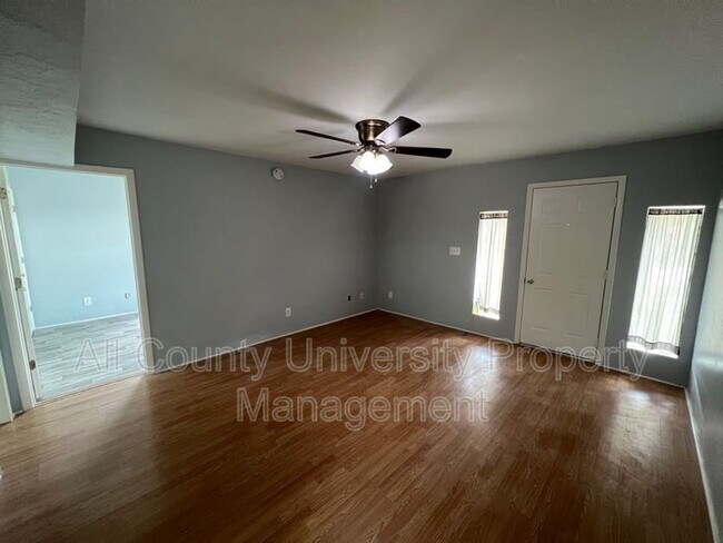 Foto del edificio - 6536 SE 221st St