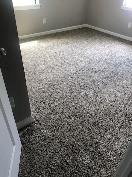 Building Photo - 3206 Kellogg Ave