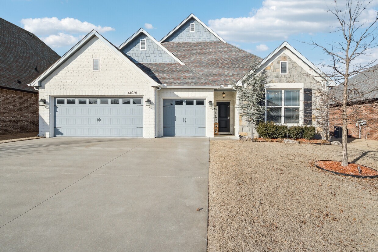 Foto principal - 13014 S Ash St