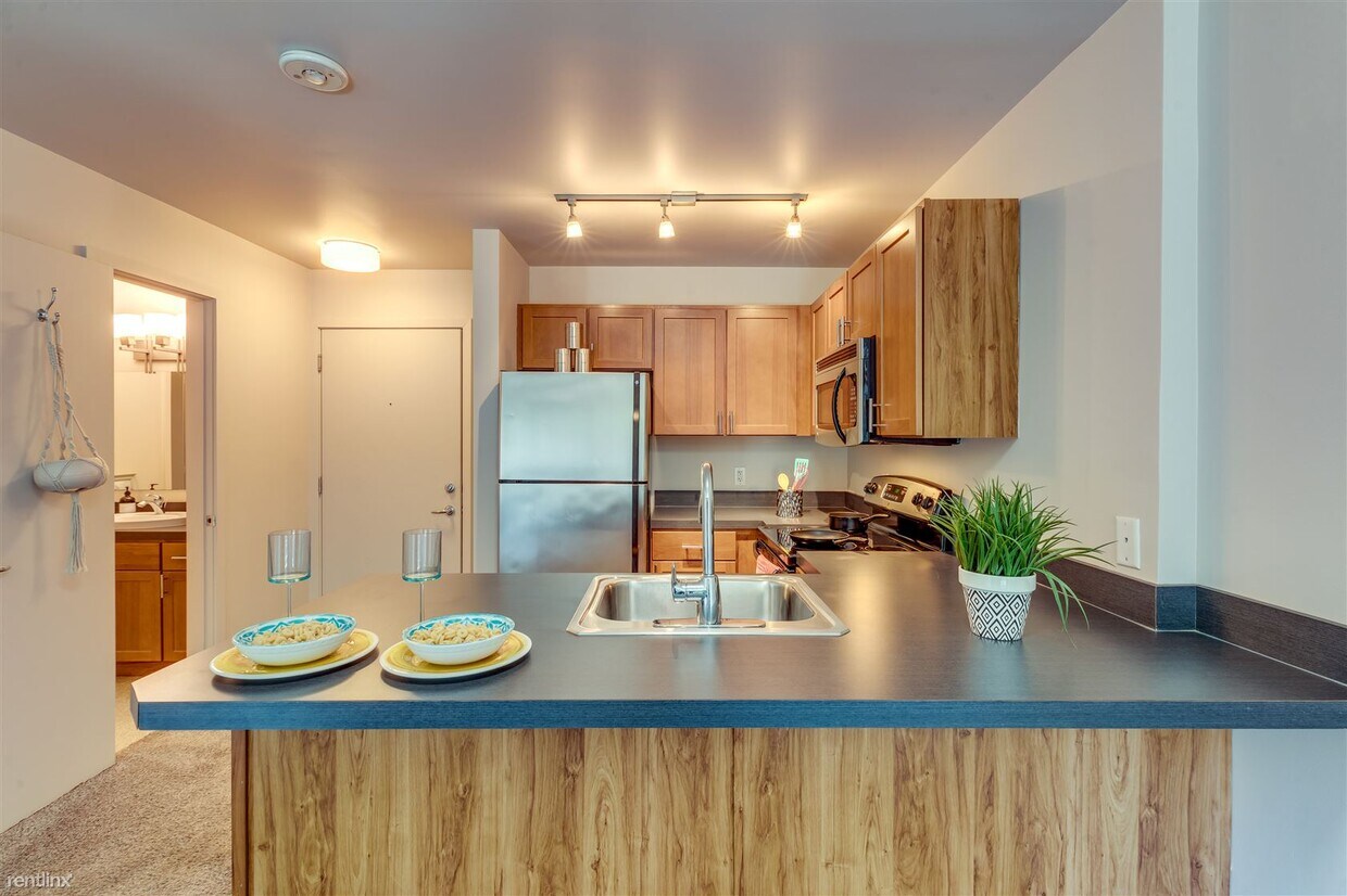 1 br, 1 bath Apartment - West Village 1 Bath - 1 br, 1 bath Apartment - West Village  1 Bath