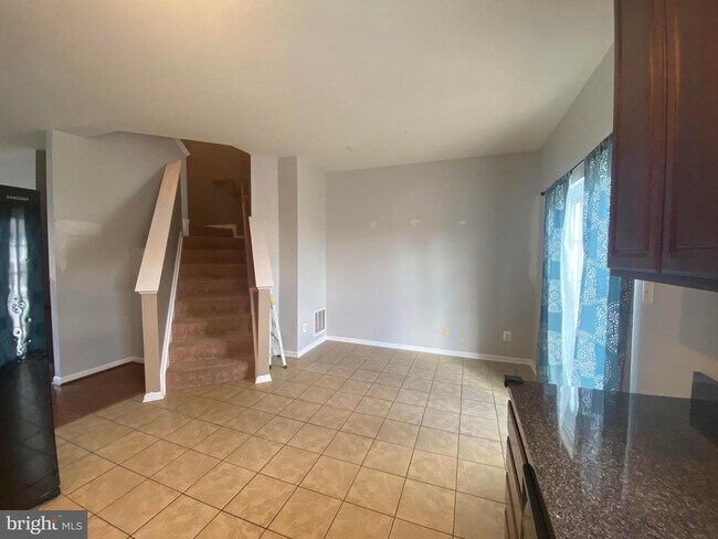 Building Photo - 636 Tantallon Ct