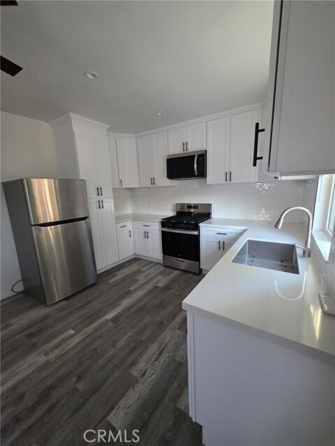 Foto del edificio - 6024 Ensign Ave