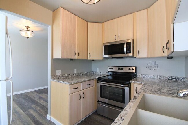 Building Photo - 505 Benham St