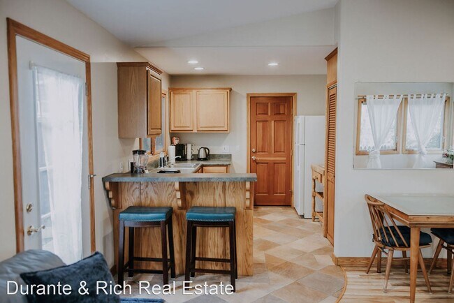 Foto del edificio - Studio, 1 bath House - 3553 Ames Place Studio