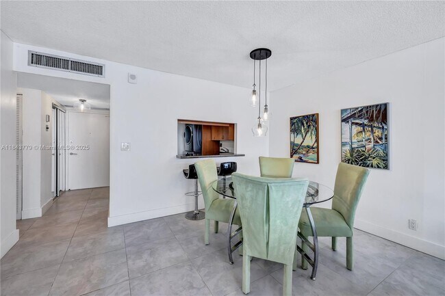 Building Photo - 3180 S Ocean Dr