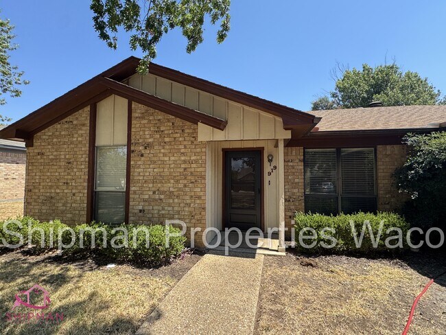 Building Photo - 919 La Porte Dr